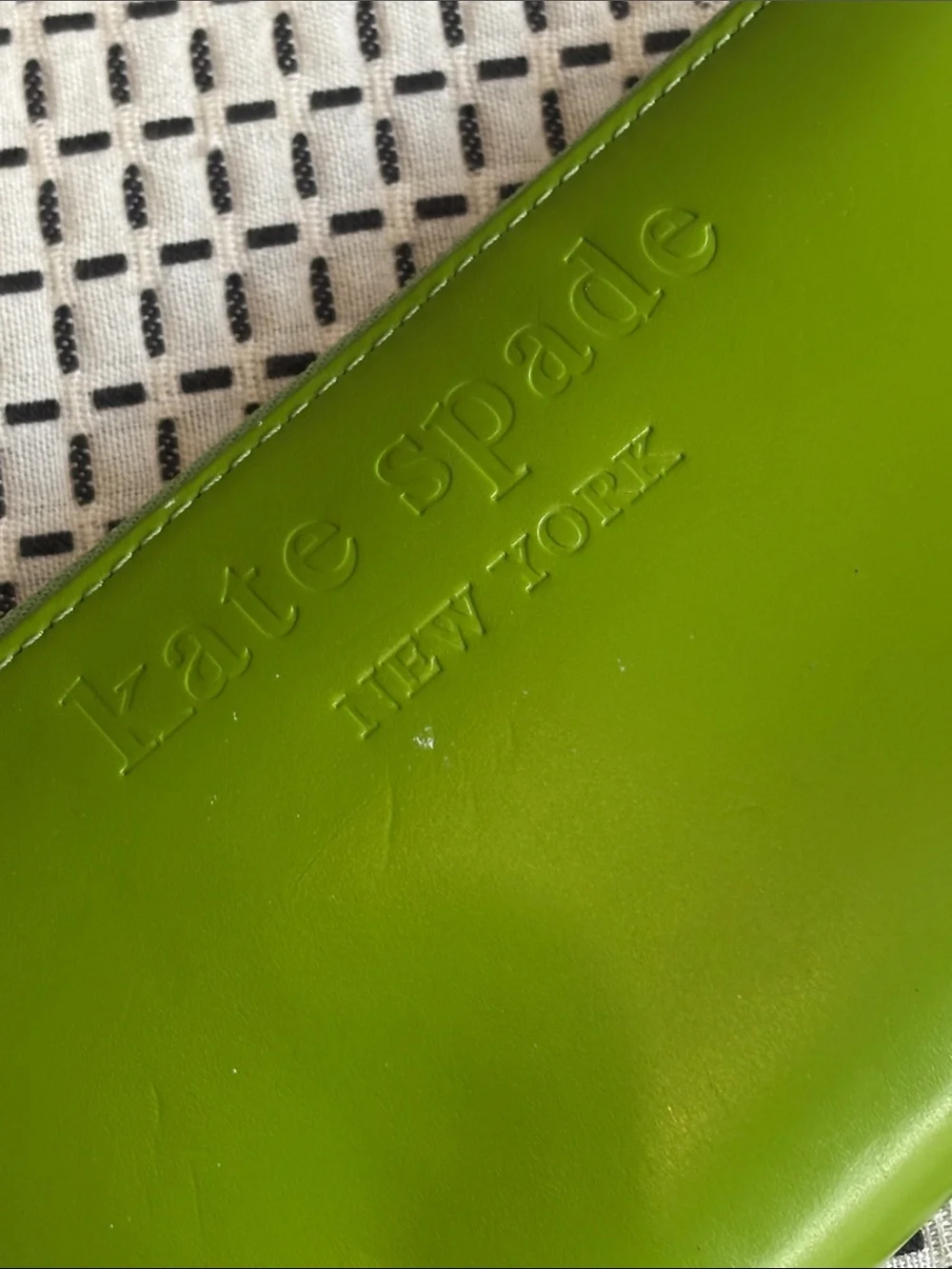 Kate Spade - Picture 2 of 7